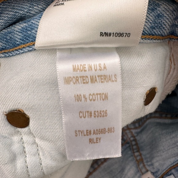 Agolde Riley in Blitz Light Blue Distressed Cropped Jeans size 23 - Picture 16 of 16